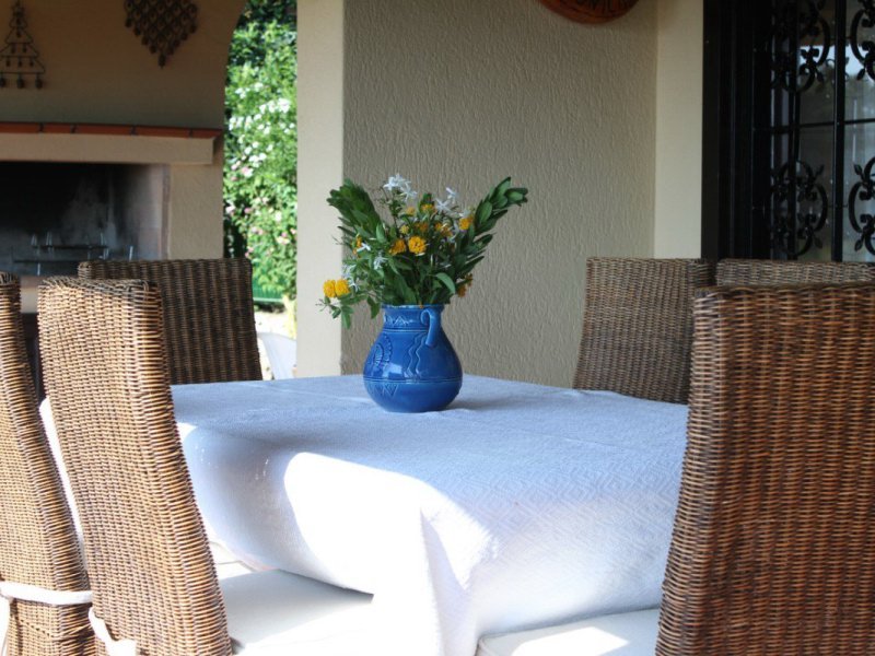 Esstisch auf der Terrasse Esstisch auf der Terrasse