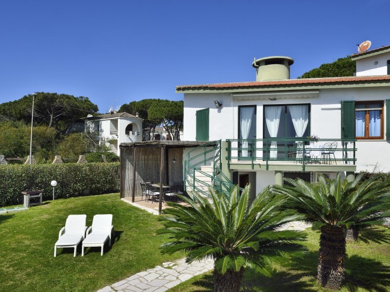 Villa Massidda mit Garten Villa Massidda mit Garten
