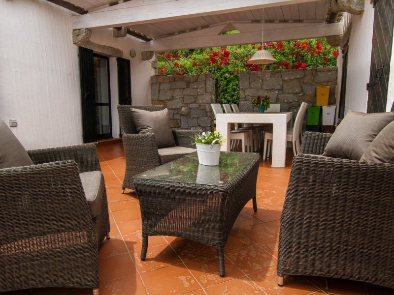 Lounge und Essbereich im Freien Lounge und Essbereich im Freien