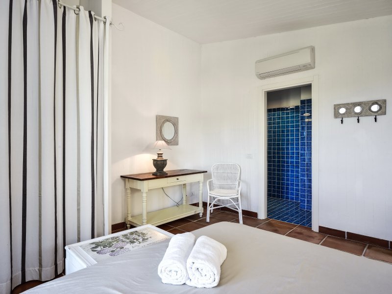 Schlafzimmer 1 mit Ensuite Bad Schlafzimmer 1 mit Ensuite Bad
