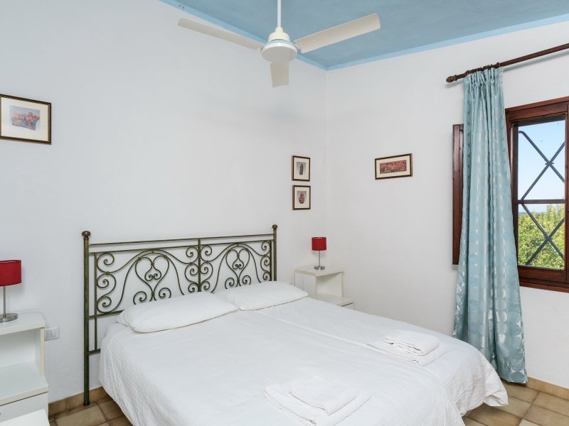 Schlafzimer 1 mit Doppelbett Schlafzimer 1 mit Doppelbett