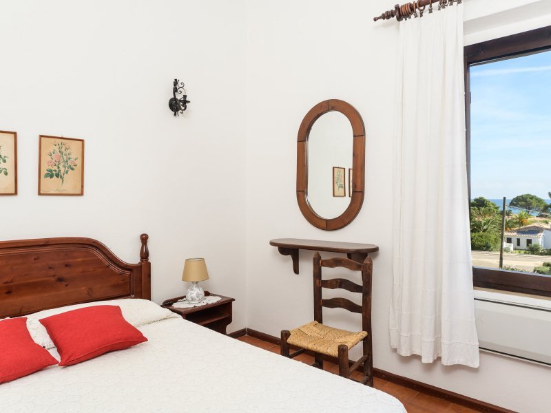Schlafzimmer 1 mit Doppelbett Schlafzimmer 1 mit Doppelbett