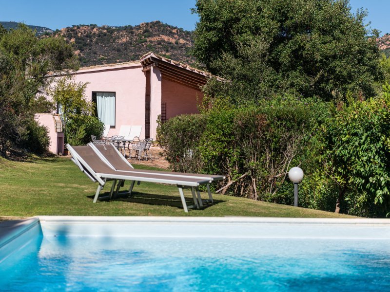 Aussenbereich: Garten, Privater Pool und Terrasse Aussenbereich: Garten, Privater Pool und Terrasse