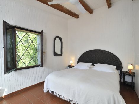 Schlafzimmer 1 mit Doppelbett