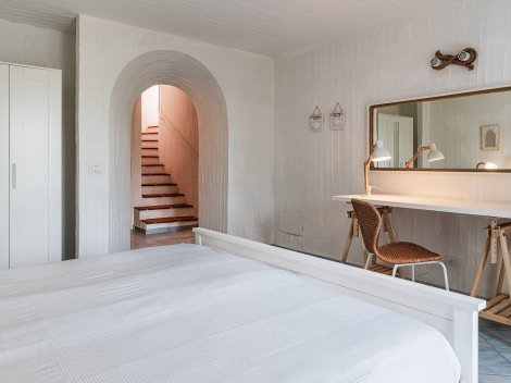 Schlafzimmer 3 mit Schreibtisch